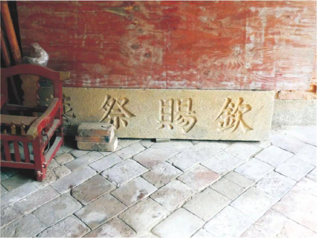 水师提督,嘉庆十二年(1807年)于黑水洋追剿东南海上义军蔡牵部时阵亡