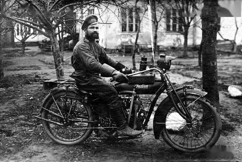 一战俄国军用摩托