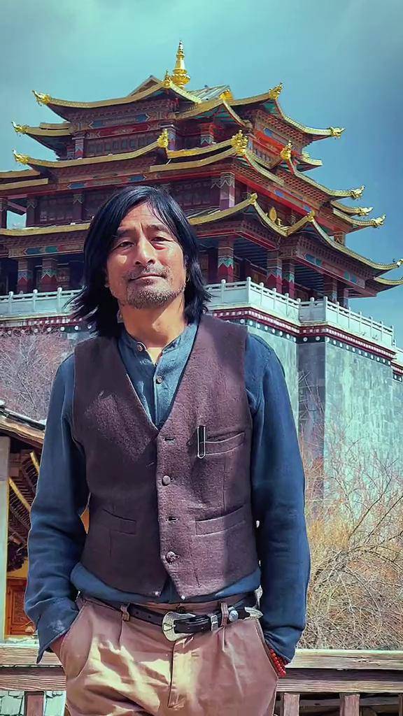 阿若康巴arrokhampa世界高城的微笑12promax