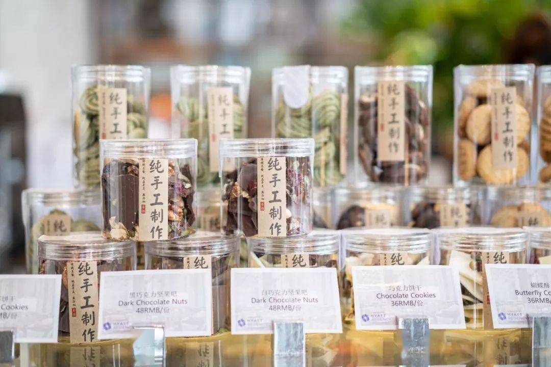 租吸氧机怎么收费¥699起睡云端凯悦酒店，打卡上海最美图书馆&网红剧院！_https://www.jmylbn.com_新闻资讯_第72张