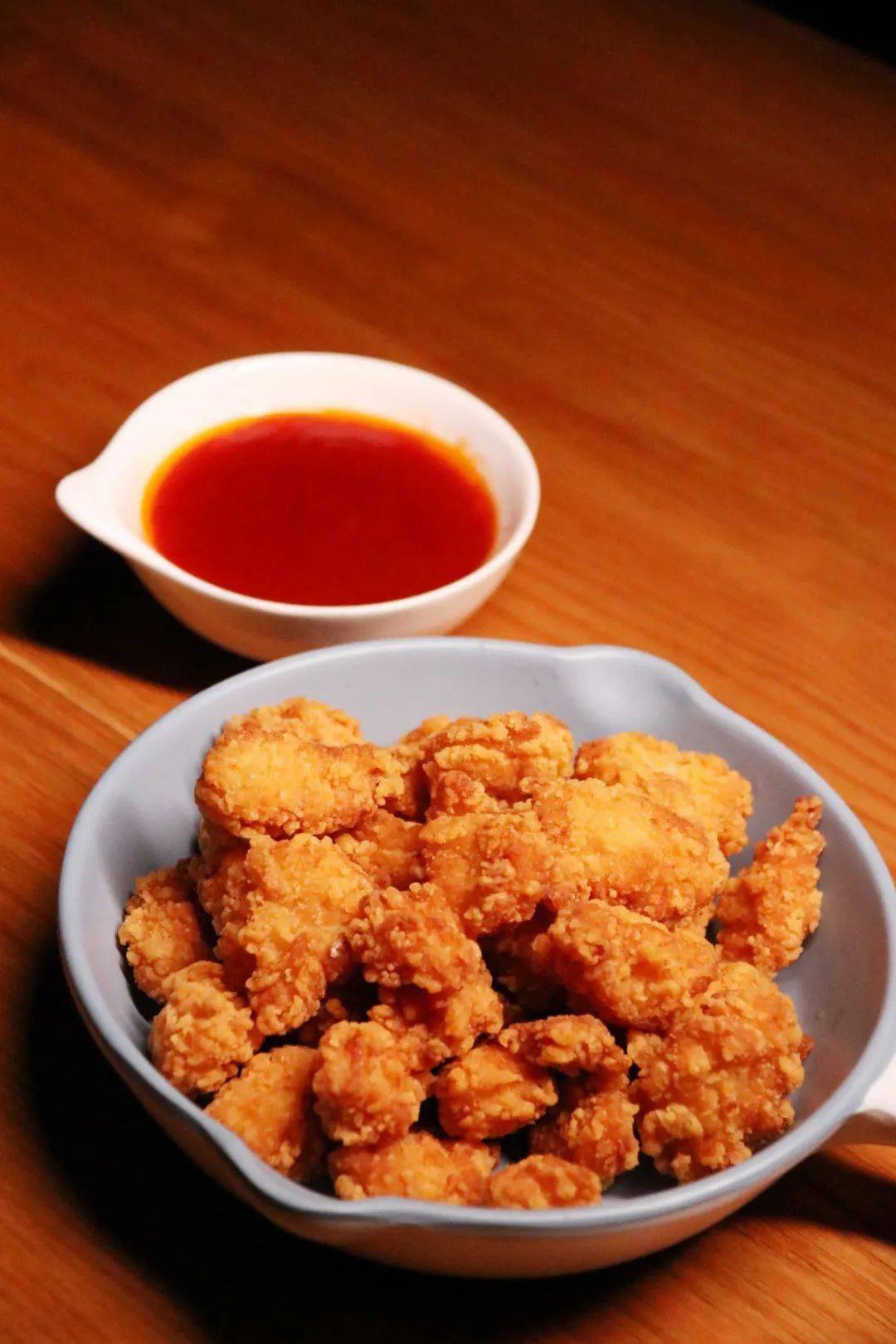 酱汁鸡米花口味嫩鲜随后接触到q弹的虾肉入口先是爽辣每一份大虾都