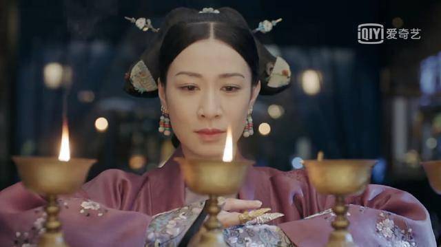 蓝莲花刺青图案_延禧攻略娴妃纹蓝莲花原因_娴妃为什么纹身青莲寓意