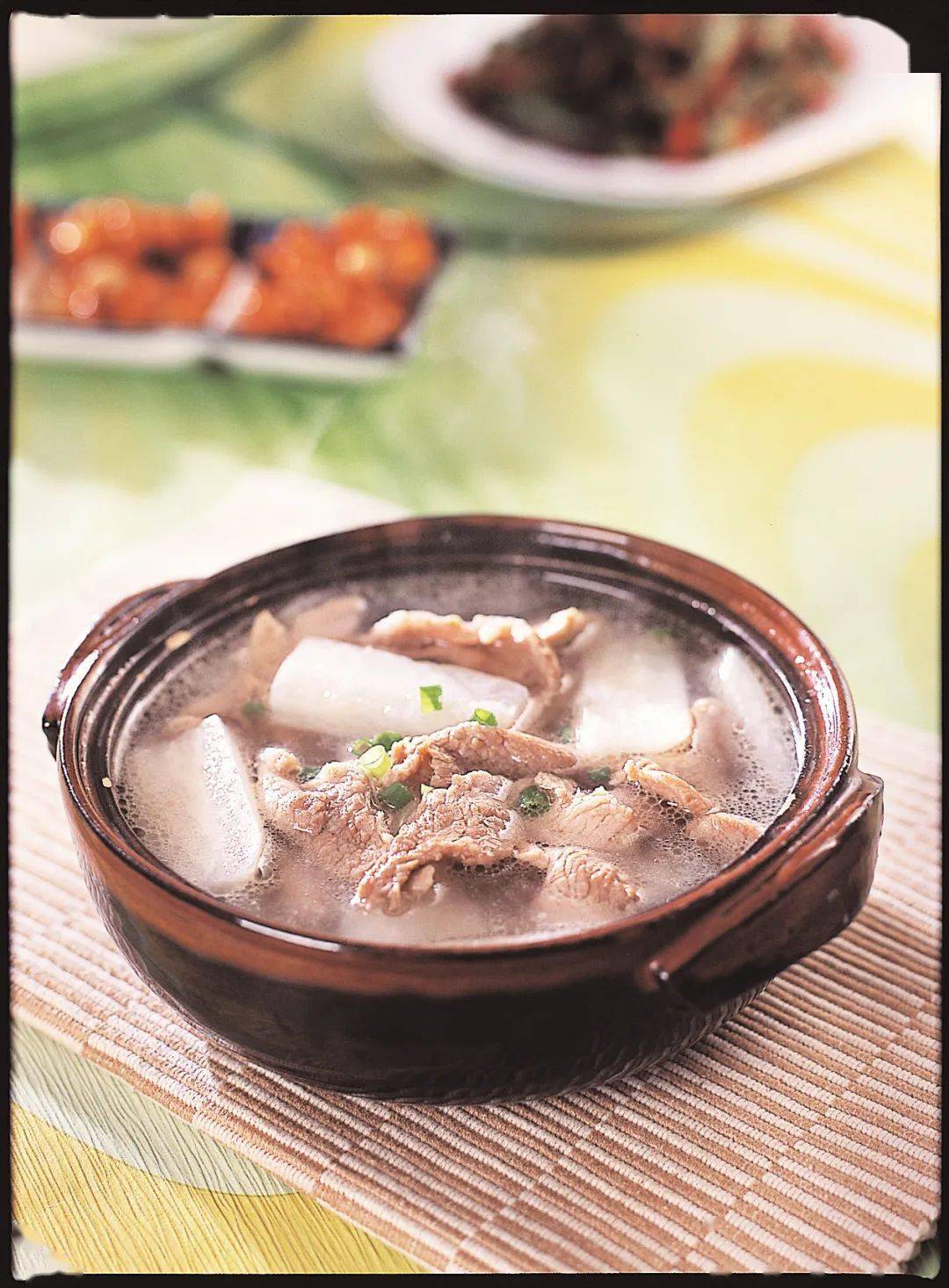 川菜生烧连锅汤,初春喝一碗,暖心暖胃,制作方法很简单