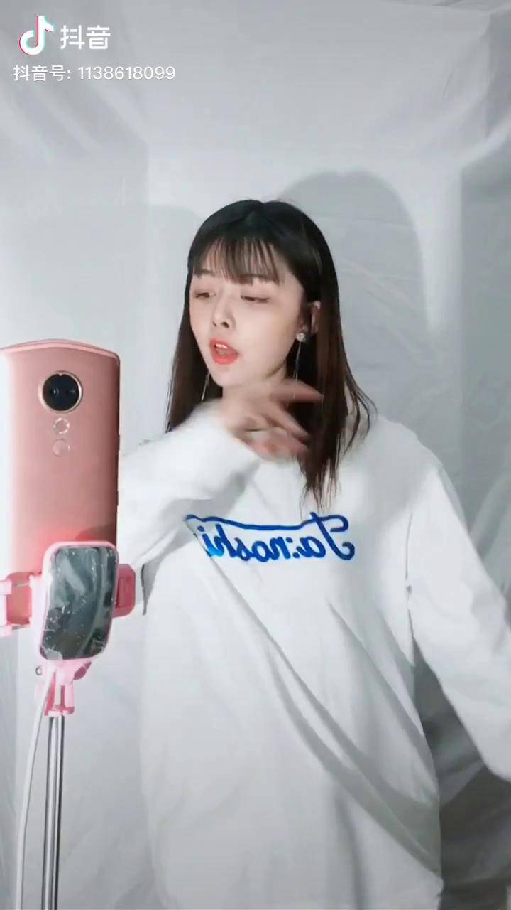 刀小刀是抖音爸爸亲闺女那我是啥旗袍亲清洁工