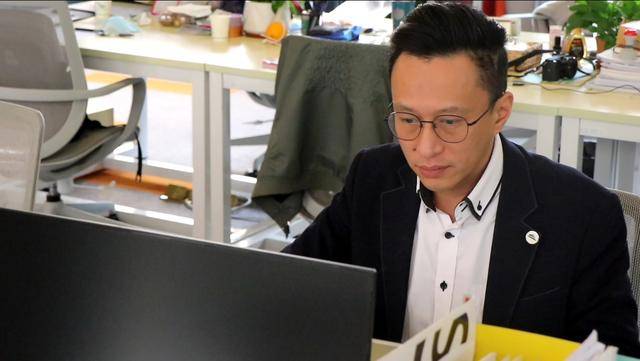 新华社记者 洪泽华 摄广东省港澳办副主任郑建民表示,将全力当好三地