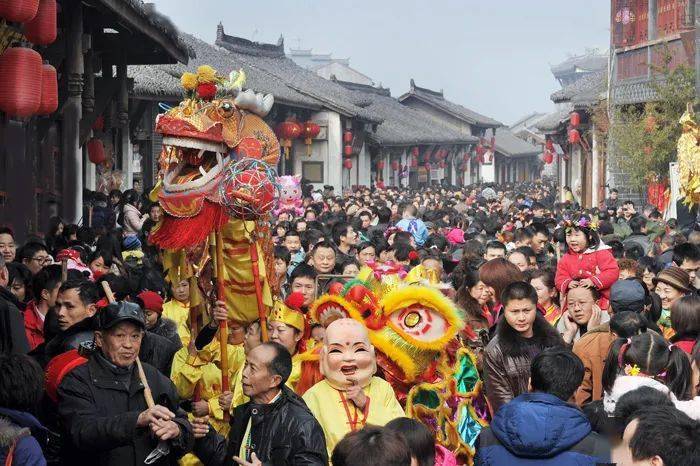 成都过年人口_成都过年照片(2)