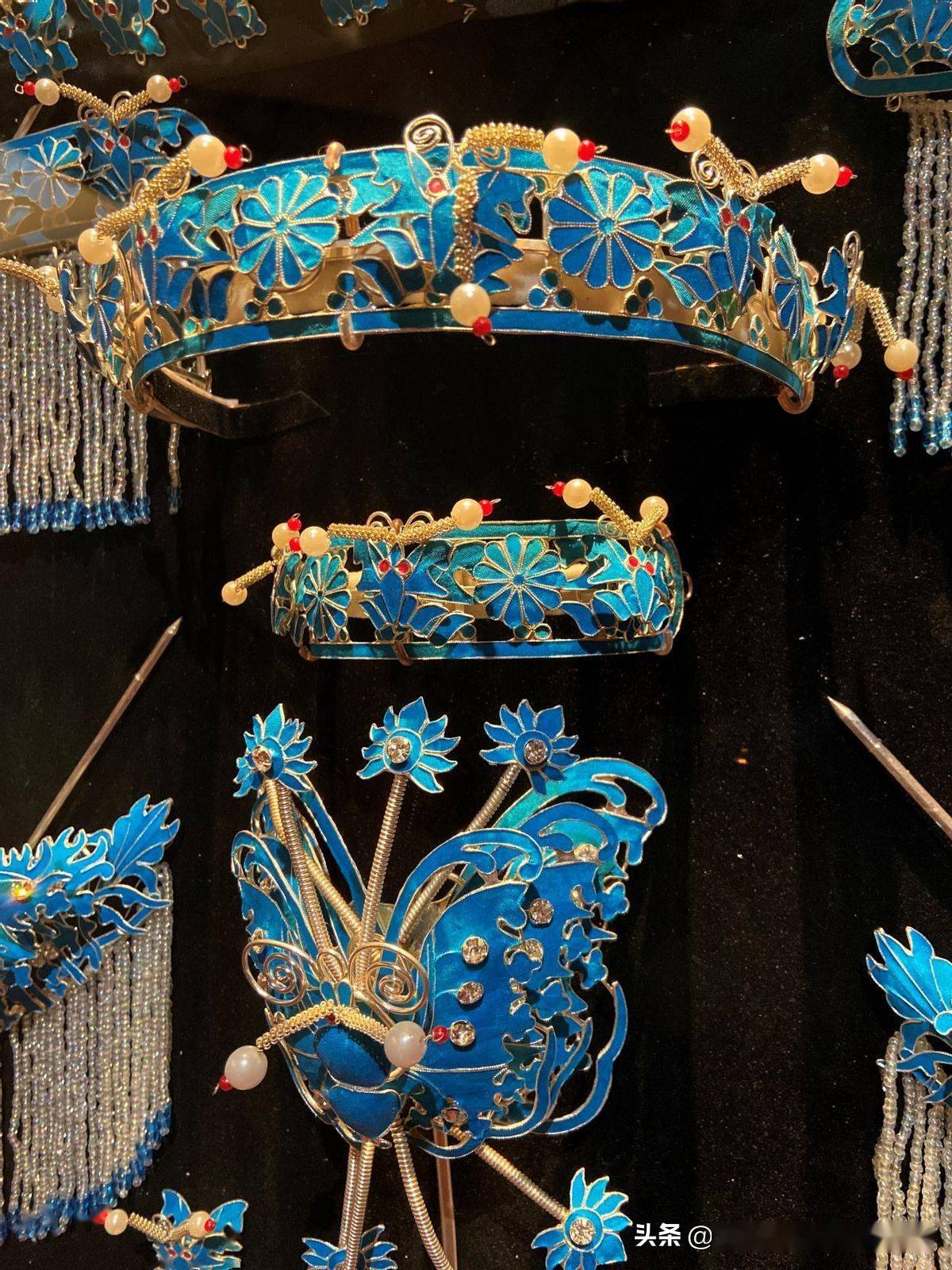 国博薪火相传展:京剧行头,绝美视觉享受_戏剧