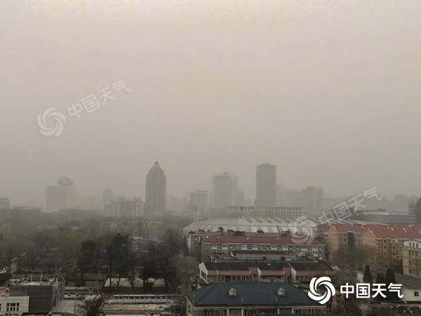 沙尘暴的黄色警告！早晨，大风和灰尘将袭击北京，八级狂风，下午风将改善。