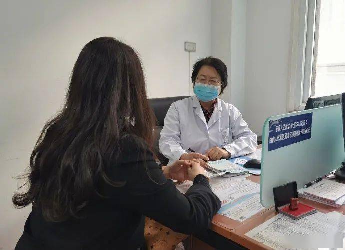 市委有多少人口_青海省有多少人口(3)