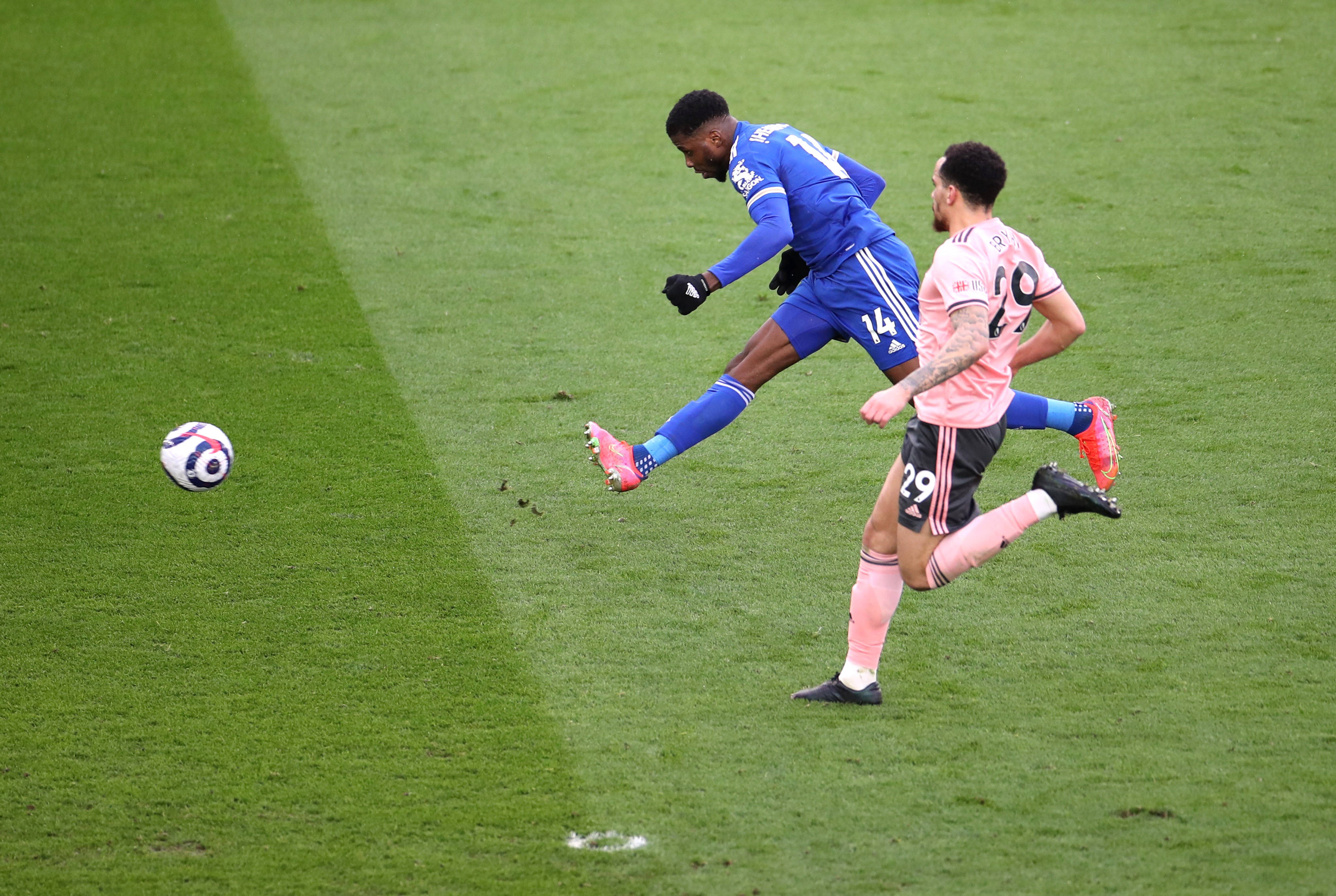 足球——英超:莱斯特城队胜谢菲尔德联队_比赛