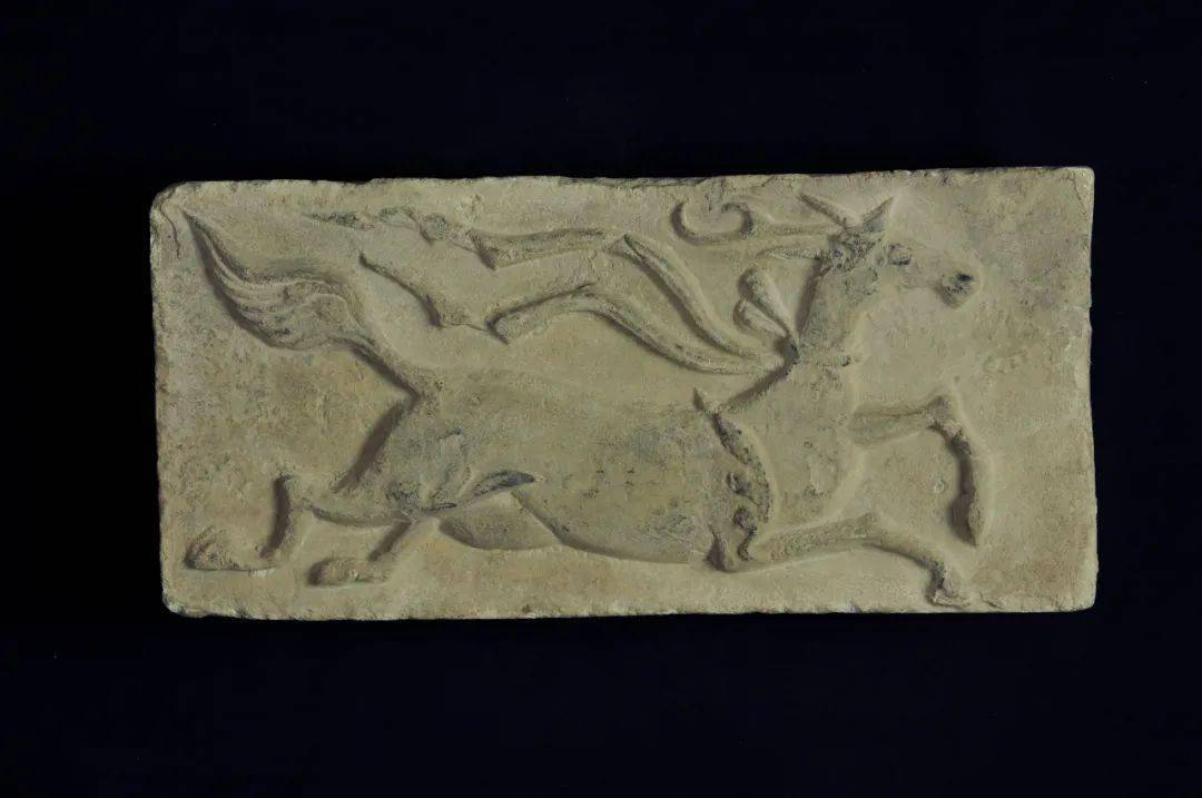 甘肃馆藏精品丨唐天马纹模印砖