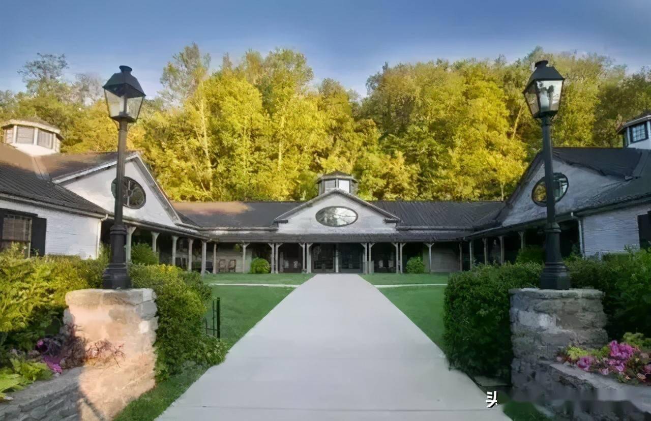 全世界另游客着迷的威士忌酒厂旅游区_麦卡伦