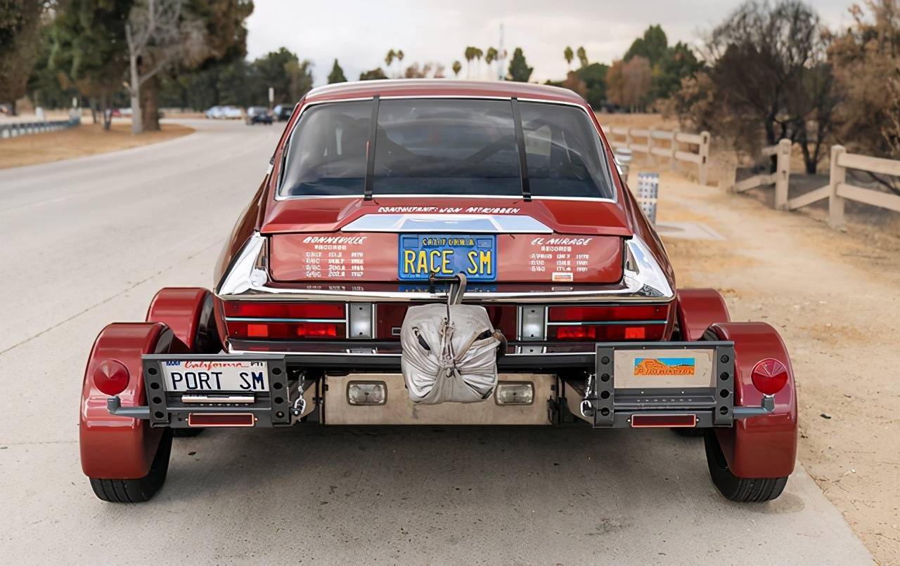 时速325公里的太空飞艇雪铁龙sm直线纪录赛车