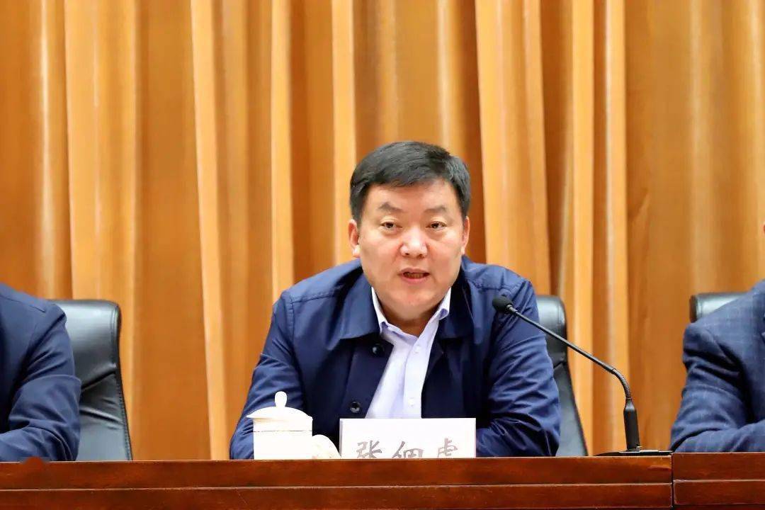 张佃虎指出,今年是建党100周年,也是"十四五"开局之年,抓好换届工作是