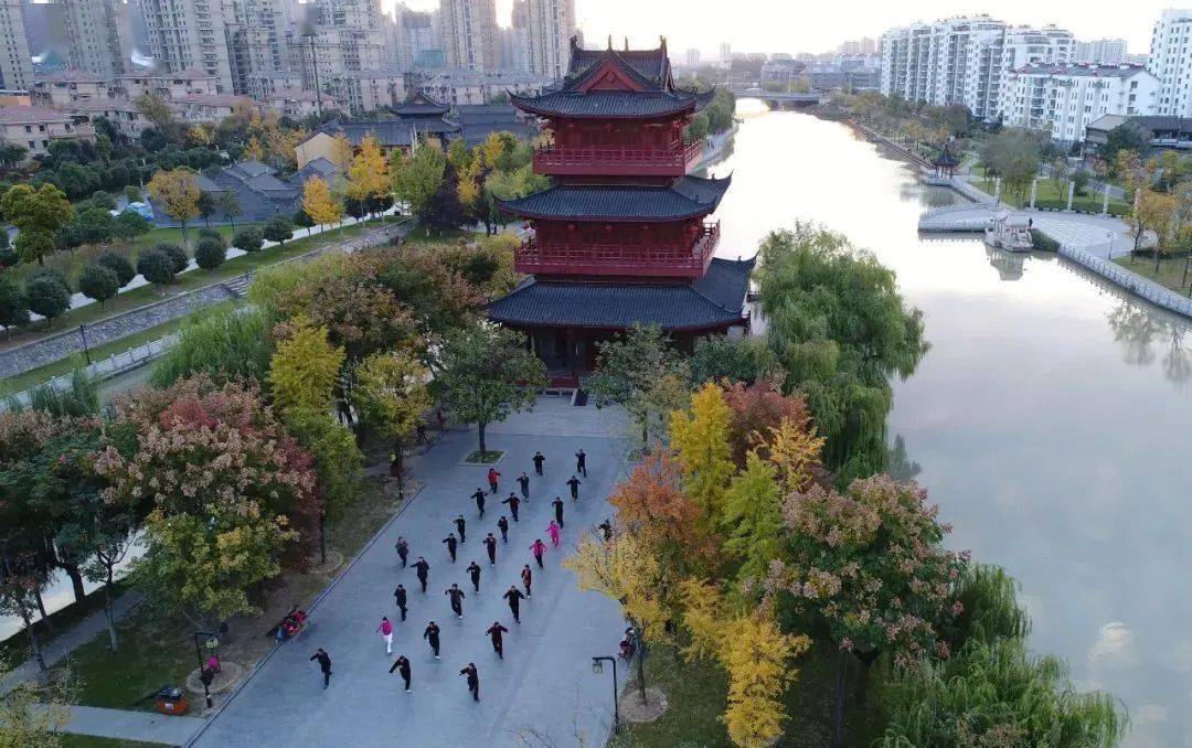 兴化的gdp排名_兴化油菜花(2)