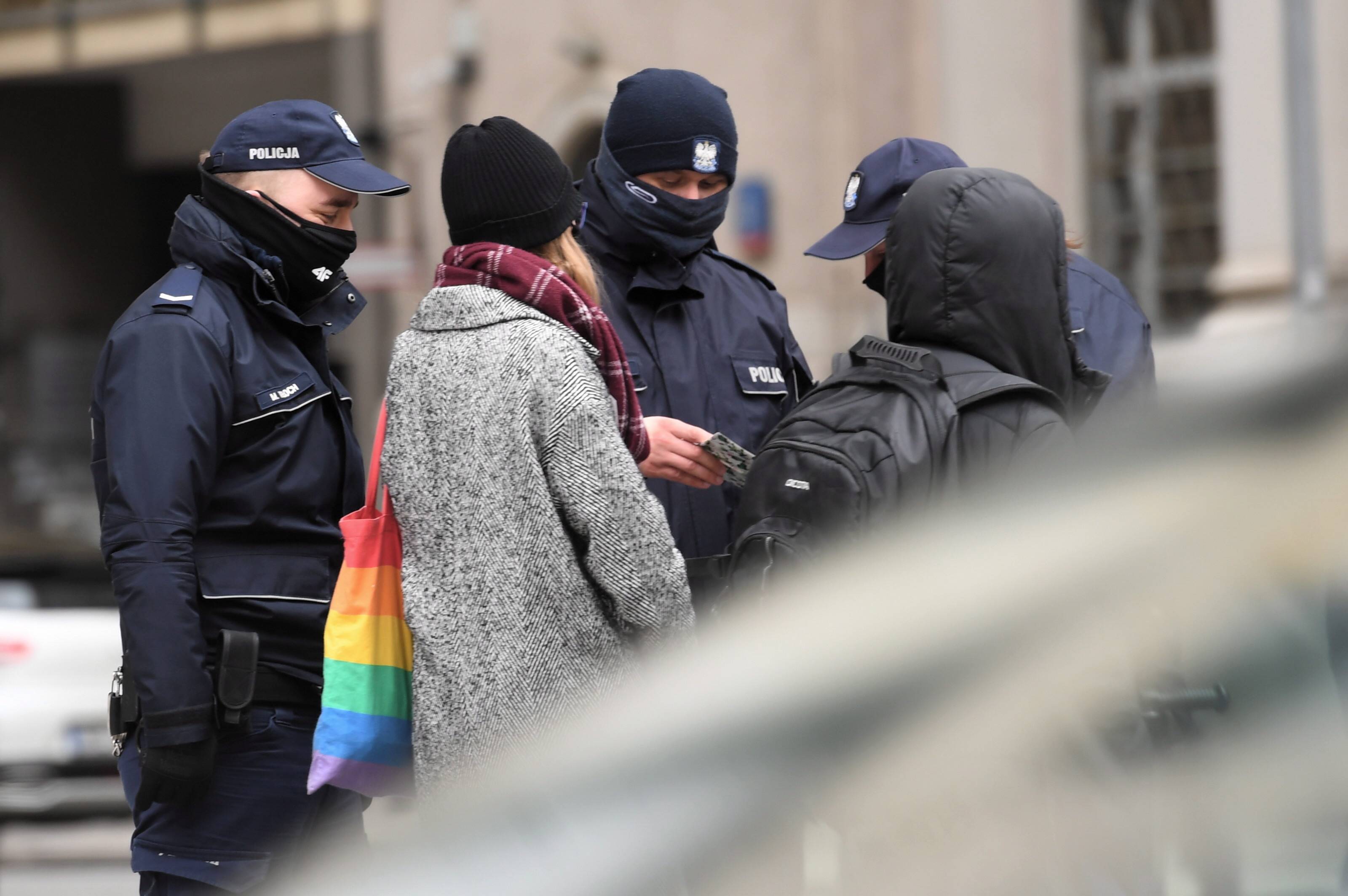 新华社/欧新因新冠疫情趋紧,波兰政府3月20日至4月9日期间将全国划为