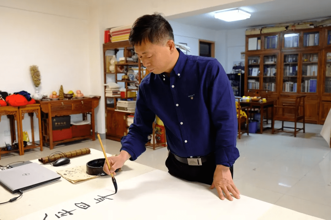师者匠心马健中做学生的忘年挚友