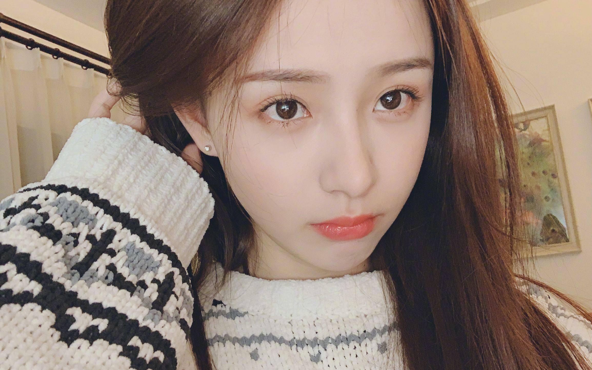 近日,  前熊猫直播高管,如今 小象互娱ceo窦雨潇窦总爆料,周二珂或许