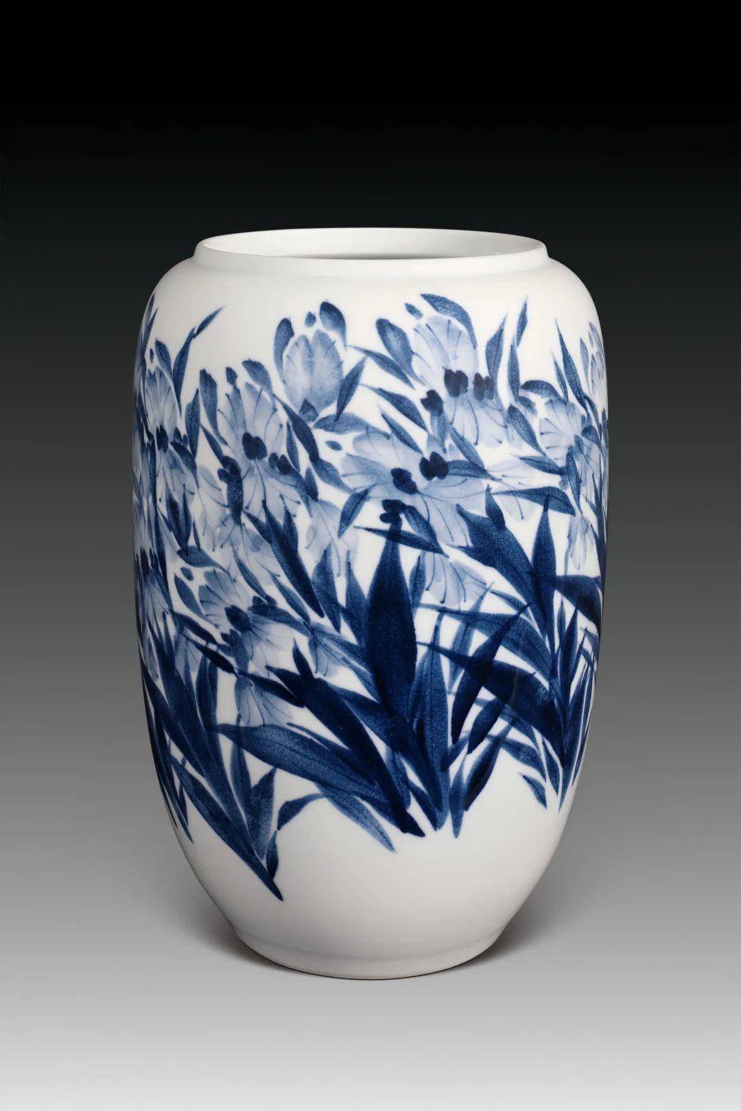 青花誌——秦锡麟师生现代青花艺术作品展