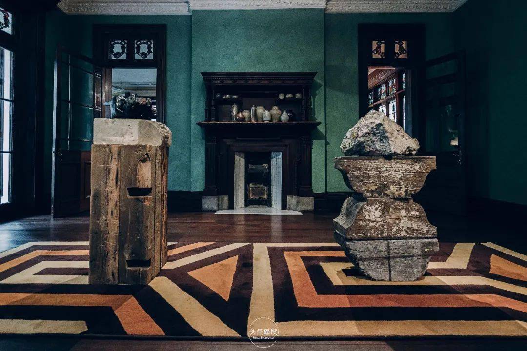 prada荣宅化身"多宝阁",来听,器物在叙事.