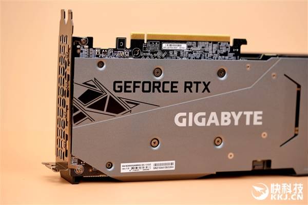 机械眼科技感十足技嘉rtx3060gamingoc魔鹰版图赏