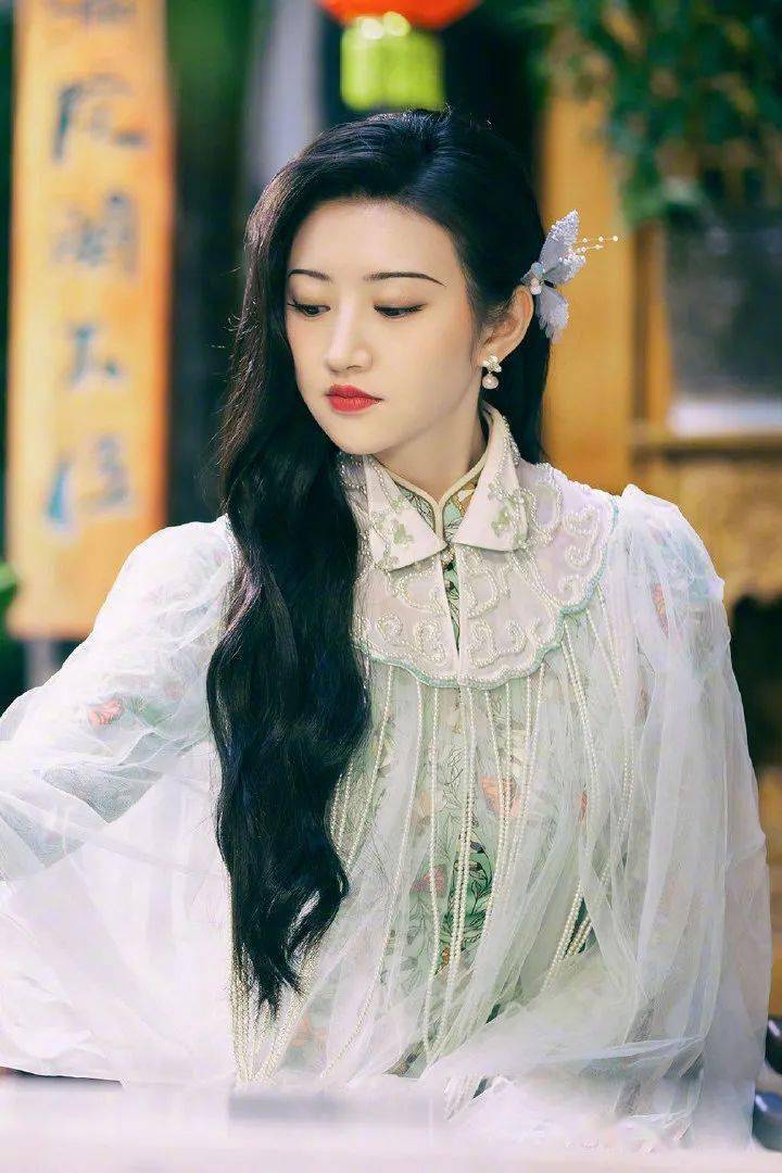 司藤热播剧令人上头这一次的大甜甜美翻了