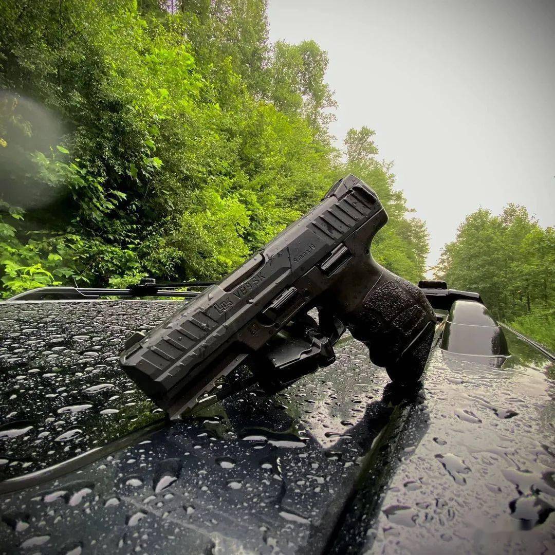 当红炸子鸡德国hk公司vp9系列手枪美图