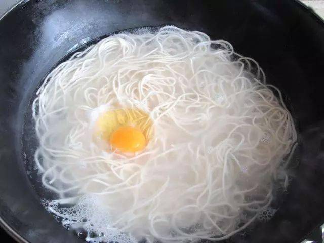 鸡蛋多少克一筐 e11fefe7aa3c46ff99181b03541a5c6a.jpeg