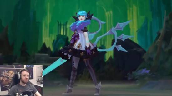 新英雄"灵罗娃娃 格温"技能疑曝光 双马尾洋娃娃,手持大剪刀