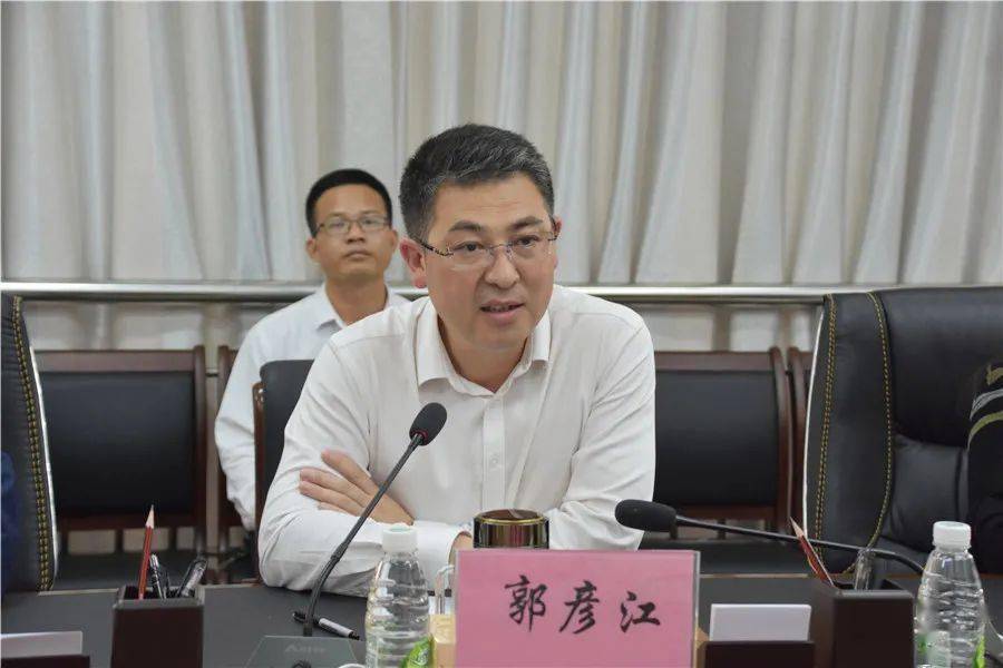 银海区召开房地产行业部分企业座谈会