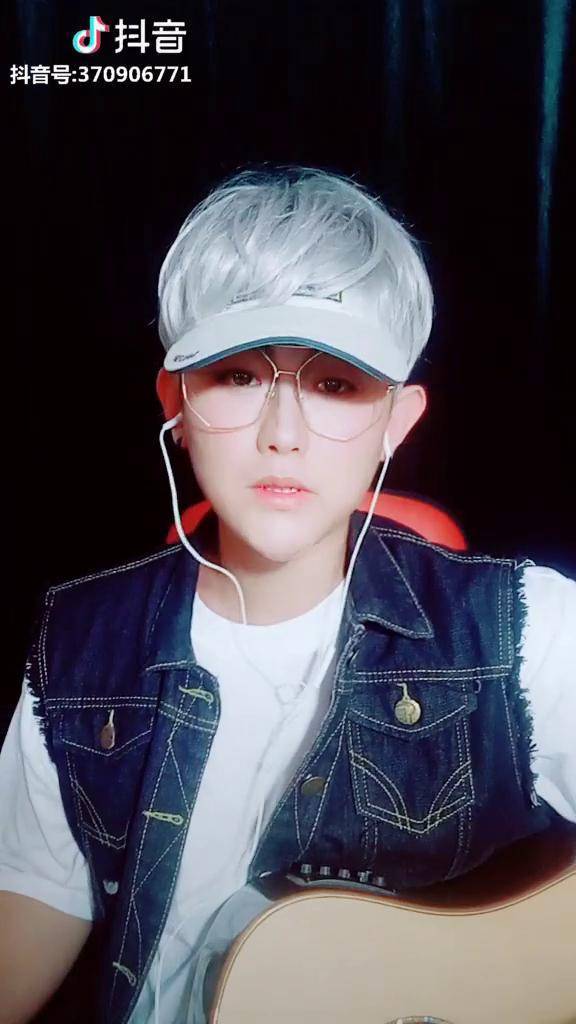 千年泪情怀一下2007快乐男声还记得那个夏天吗灯光和花火一起点亮也亮