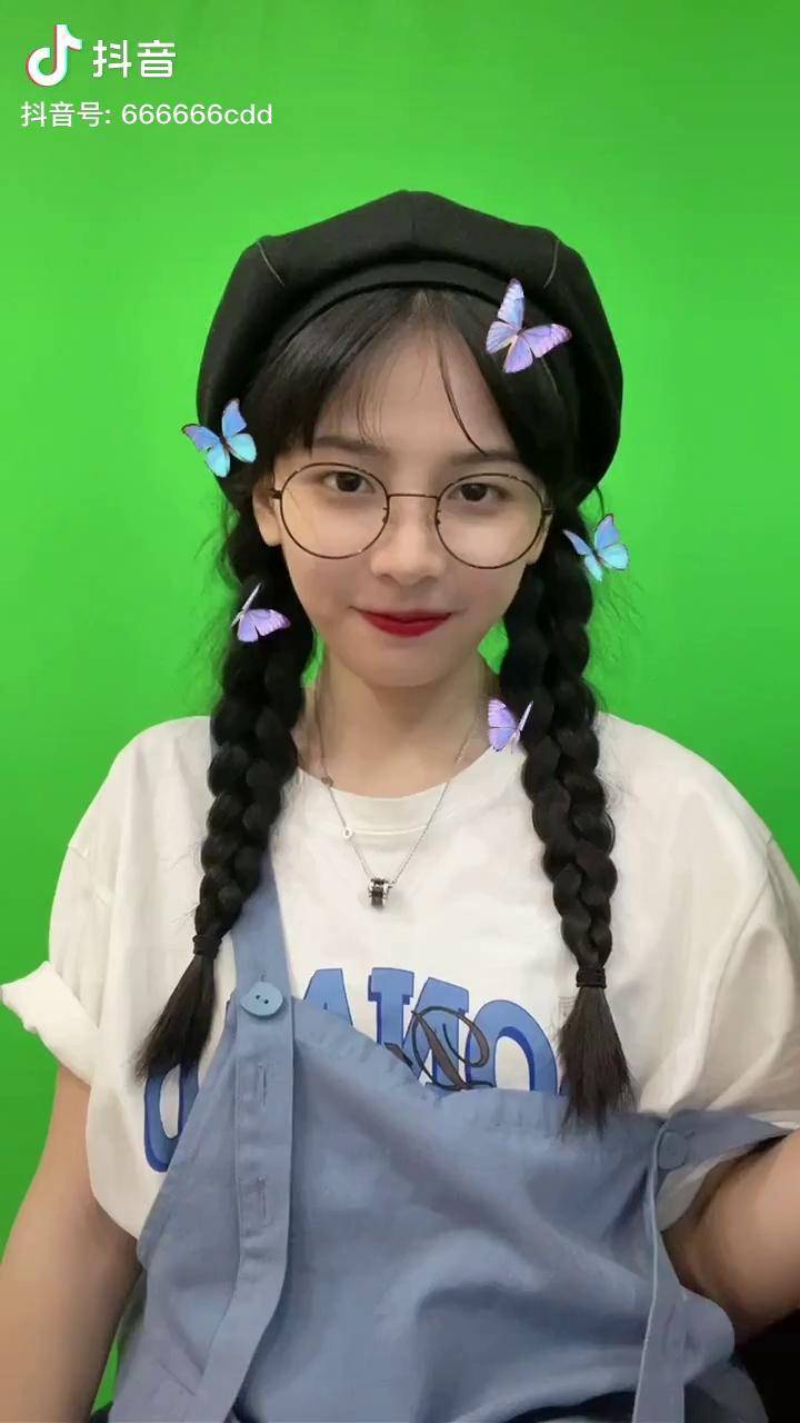 假笑骚年陈逗逗