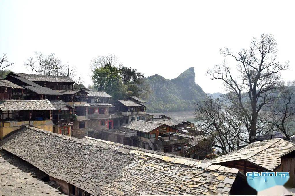 直播预告丨明天中午带你穿越400年历史的花溪镇山村