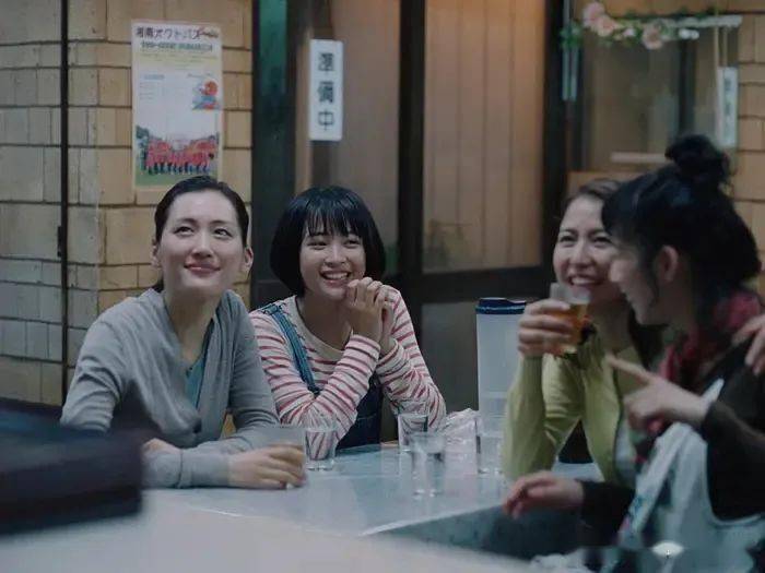 93c9e56e02b04028a893d3c8c69bd627.jpeg