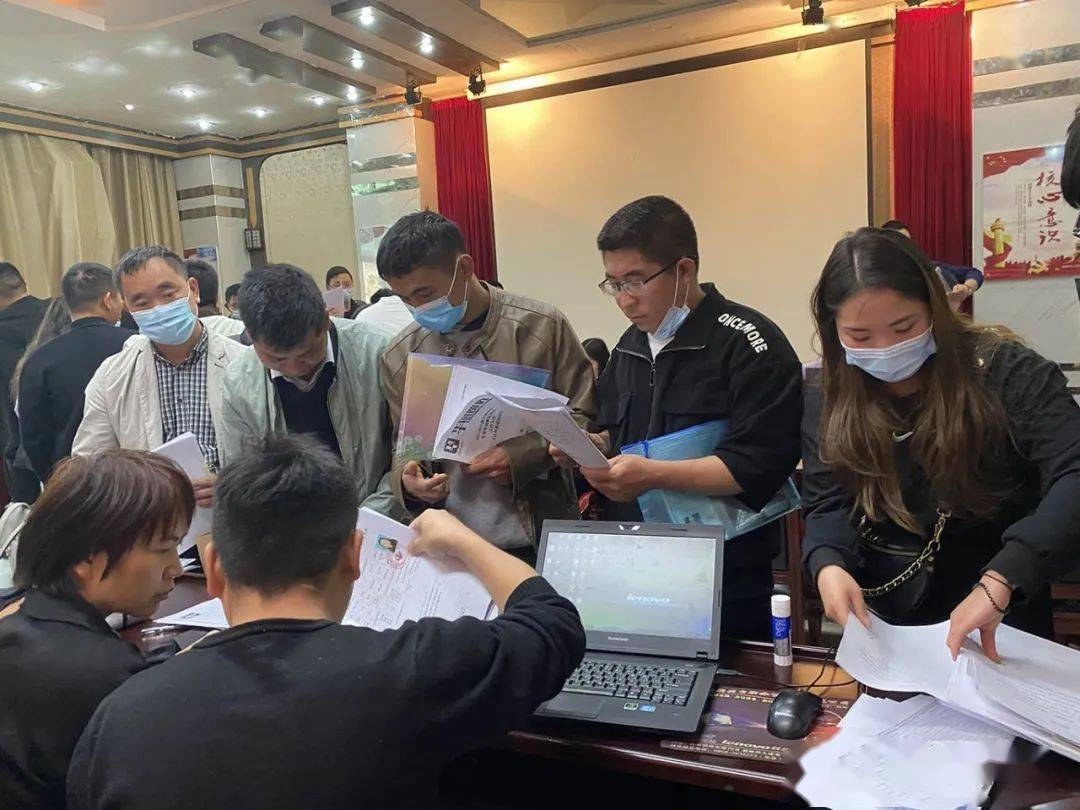 【文明盘州】2021年盘州市事业单位工作人员专项考调工作现场报名火爆