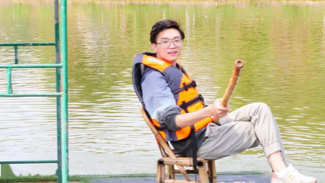 南部男子相亲花8000请吃饭后,所有人消失| 朱仕友收莱克3百多万致烂尾