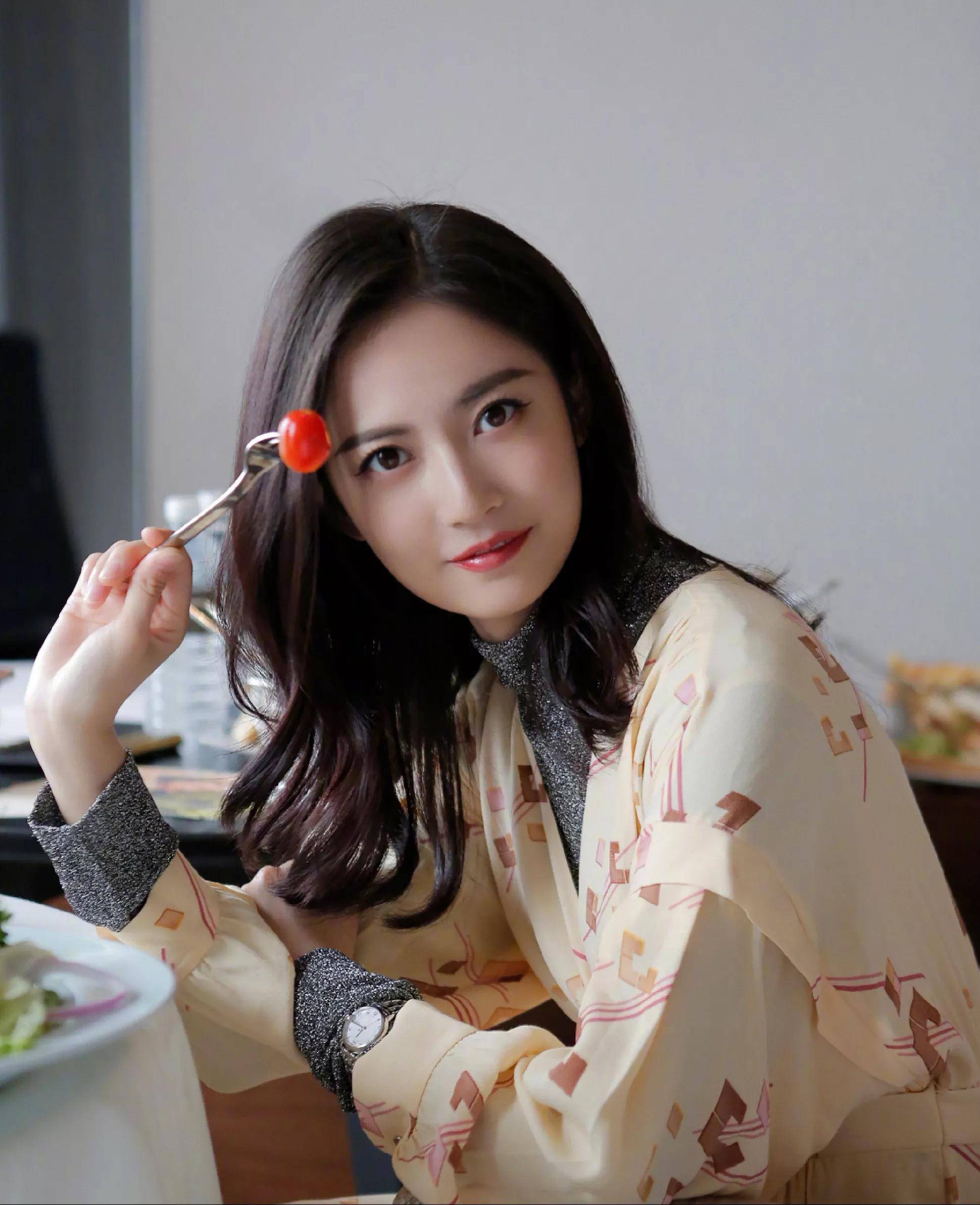 当红小花旦陈钰琪写真合集清新靓丽小公主