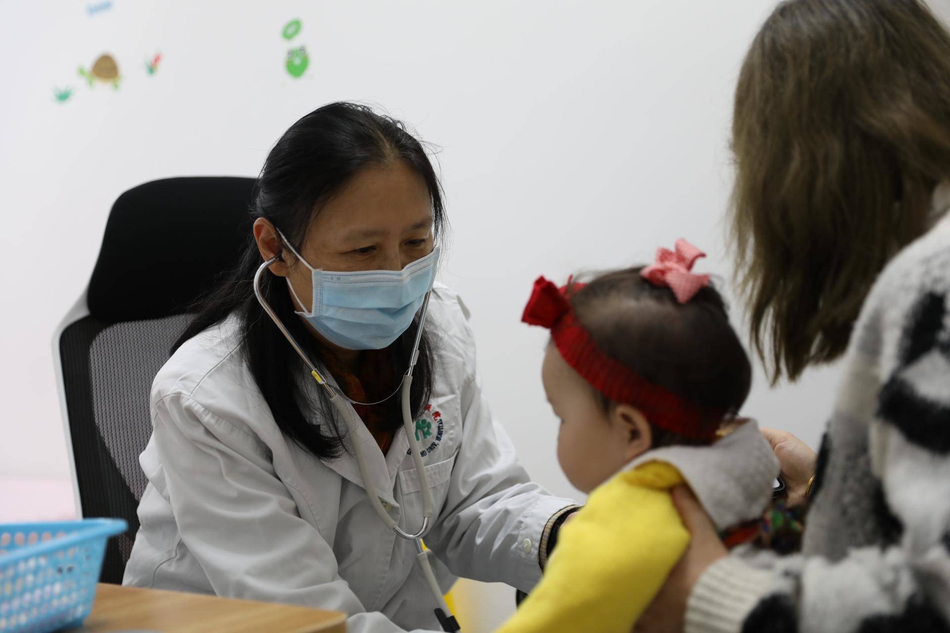 今天华西第二医院眉山市妇女儿童医院门诊开诊