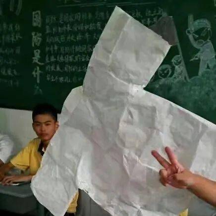 福建人:这种纸,我得有一箱