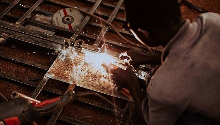 大客户营收占比近半 博盈特焊的依赖症何解？ 