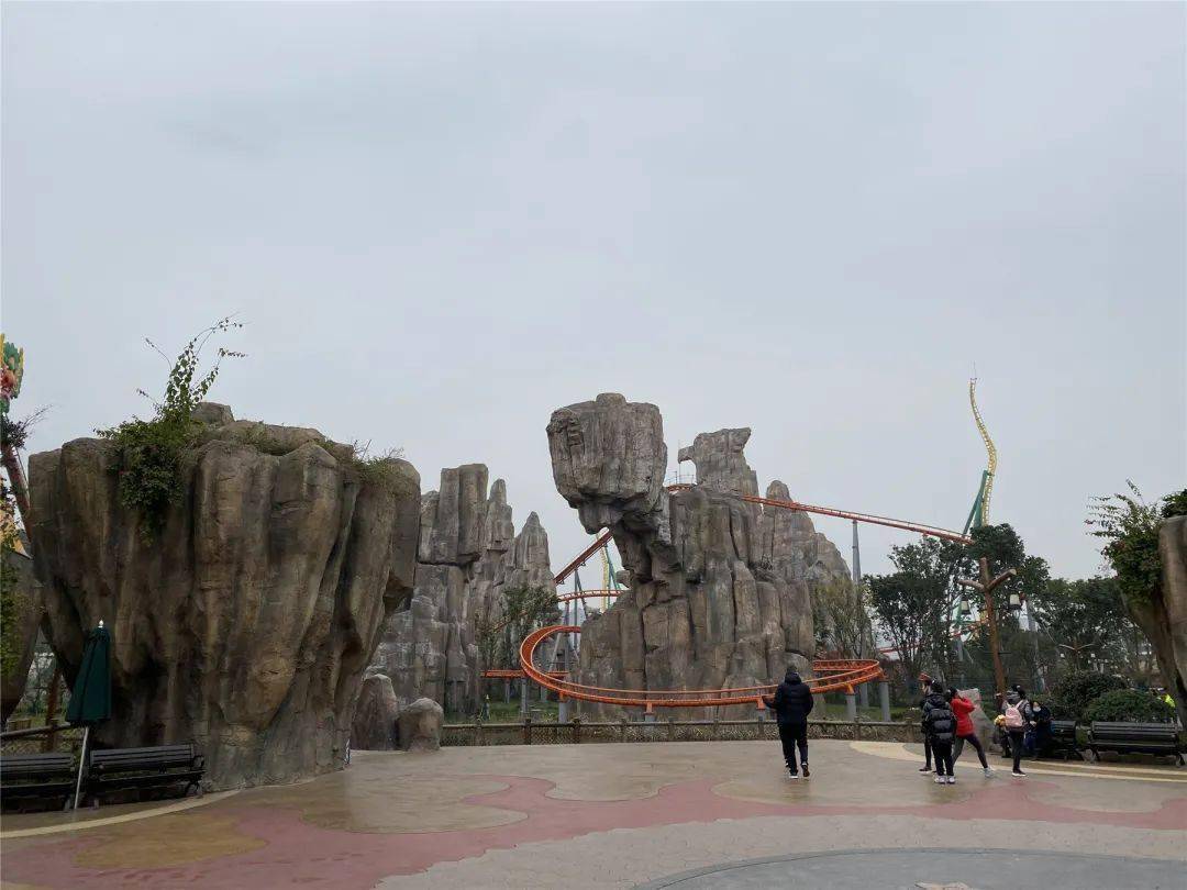 飞跃重庆在哪里 d677899371564562824c9e32b087dba9.jpeg