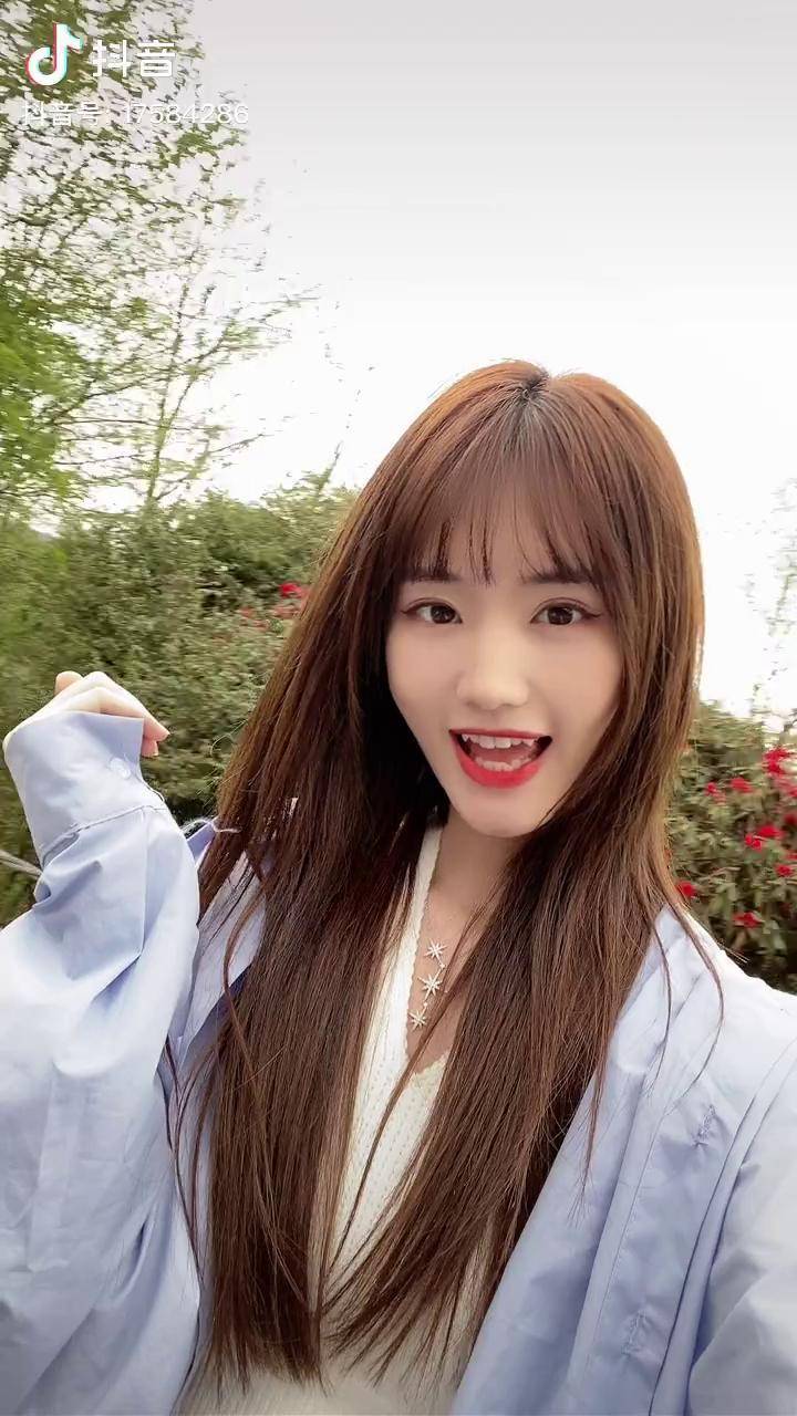 你看起来很好吃可以让我咬一口吗若不是你突然闯进我生活琪琳仙女儿