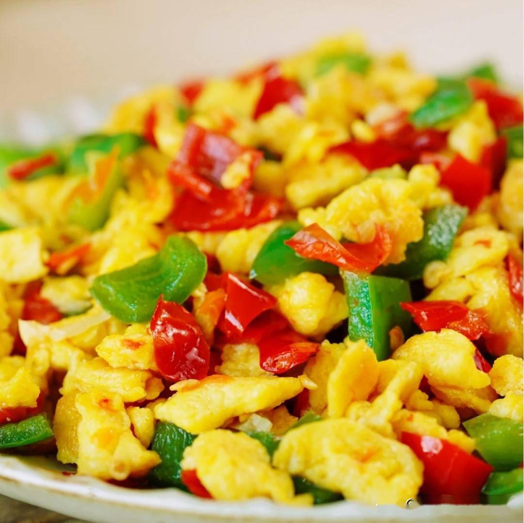 美食家常菜推荐剁椒鸡蛋虾仁豆腐煲辣椒炒腊肉简单又快手