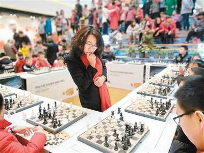 结缘国际象棋30年"北方棋后"朱霞"再出发"