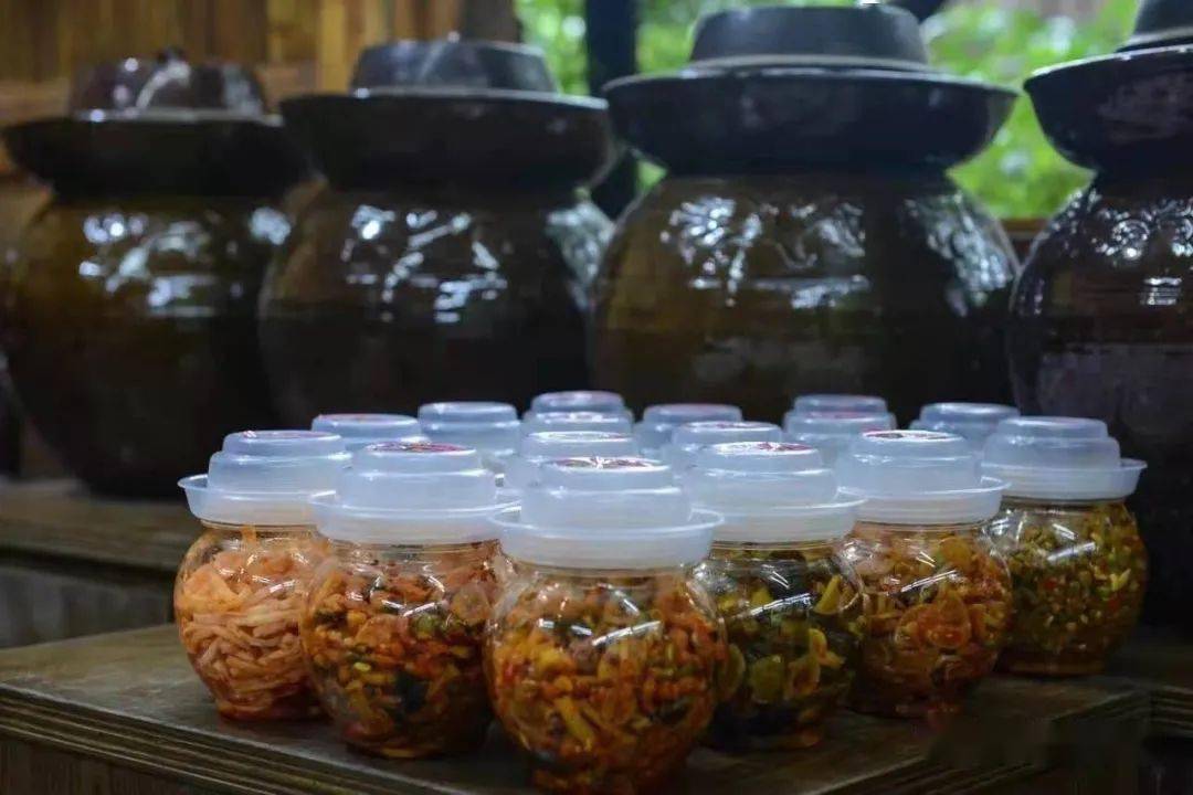 连州的"酸浸缸"把春天的胃口不好之说一扫而光让人禁不住狂吞口水仅听