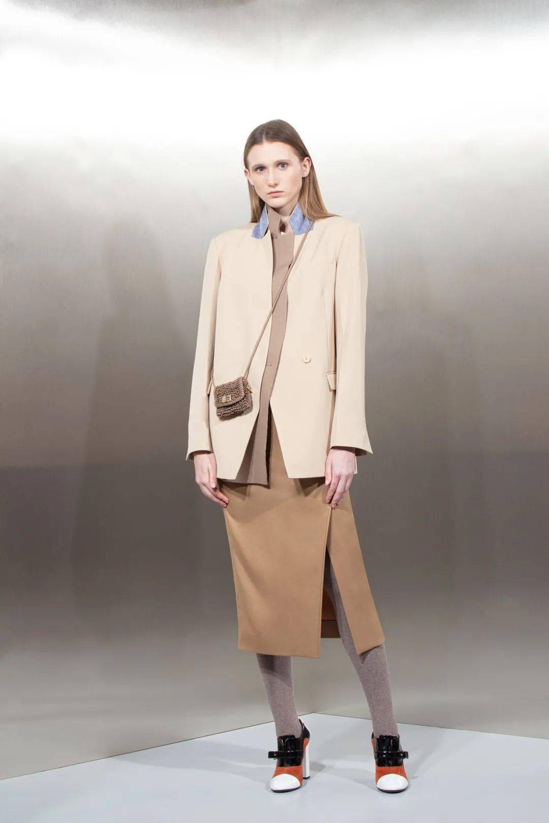 202122秋冬女装流行色分析