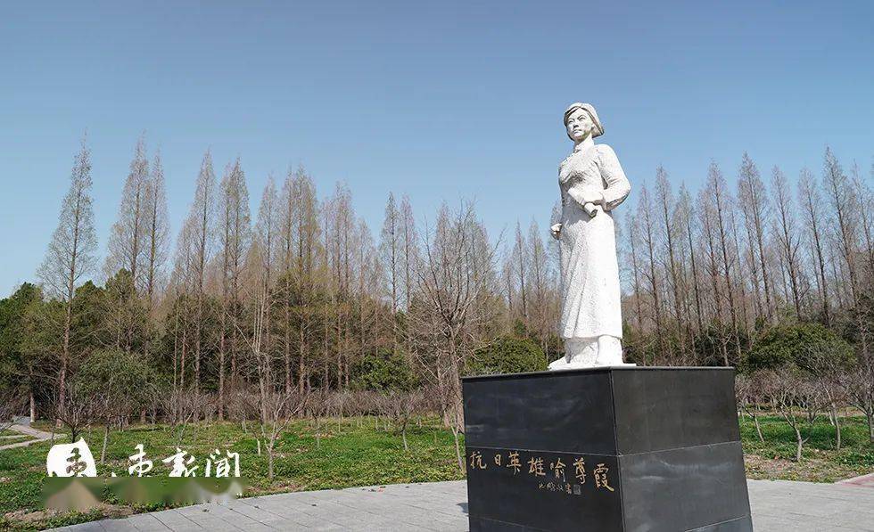 刘胡兰烈士陵园照片图片