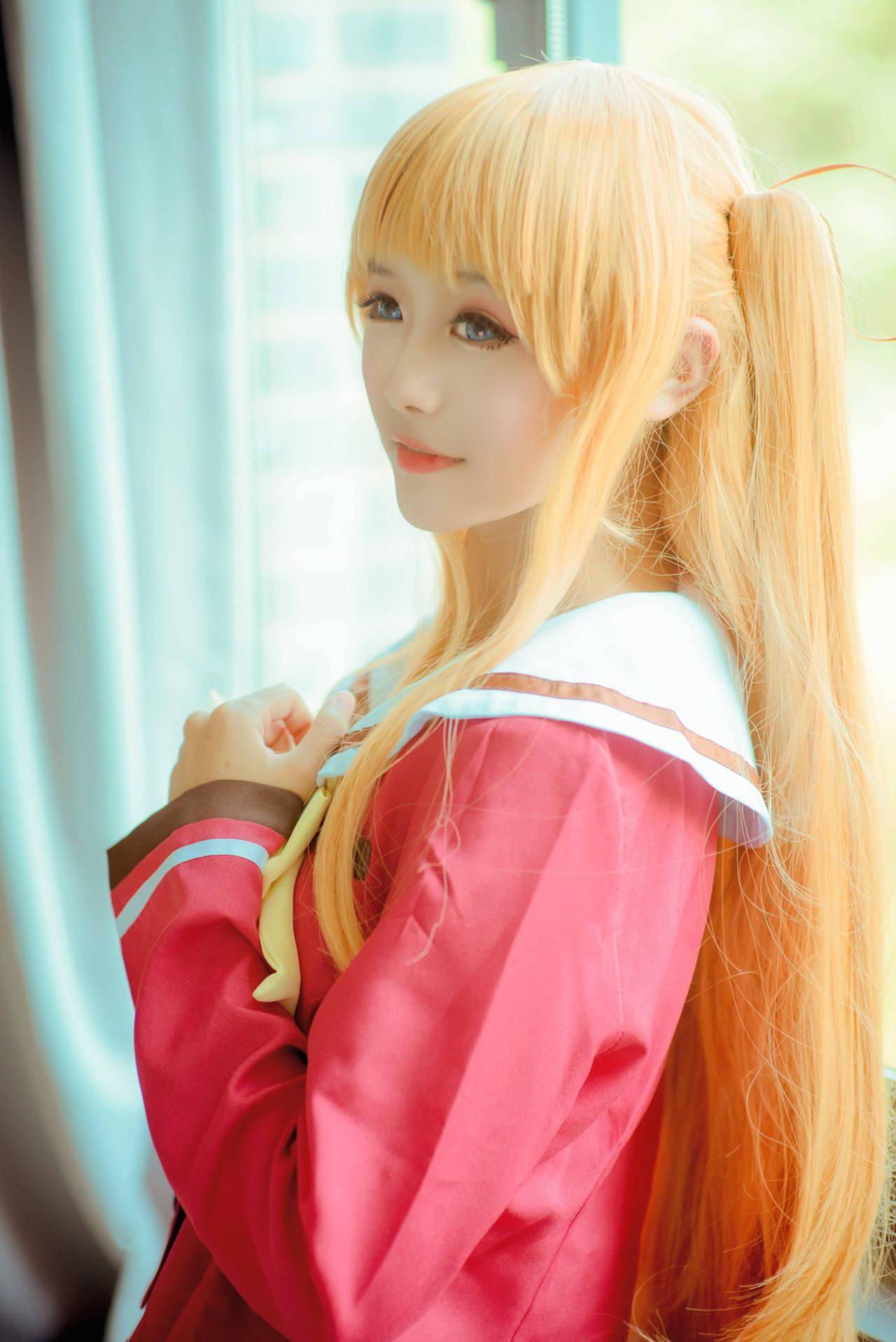 charlotte友利奈绪西森柚咲cosplay