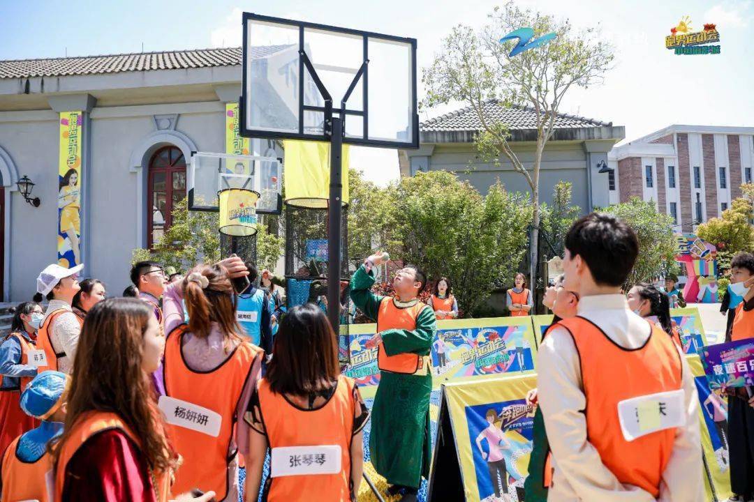 中国海影城喊你来奔跑换装穿越一起解锁新玩法沉浸式体验玩跑男