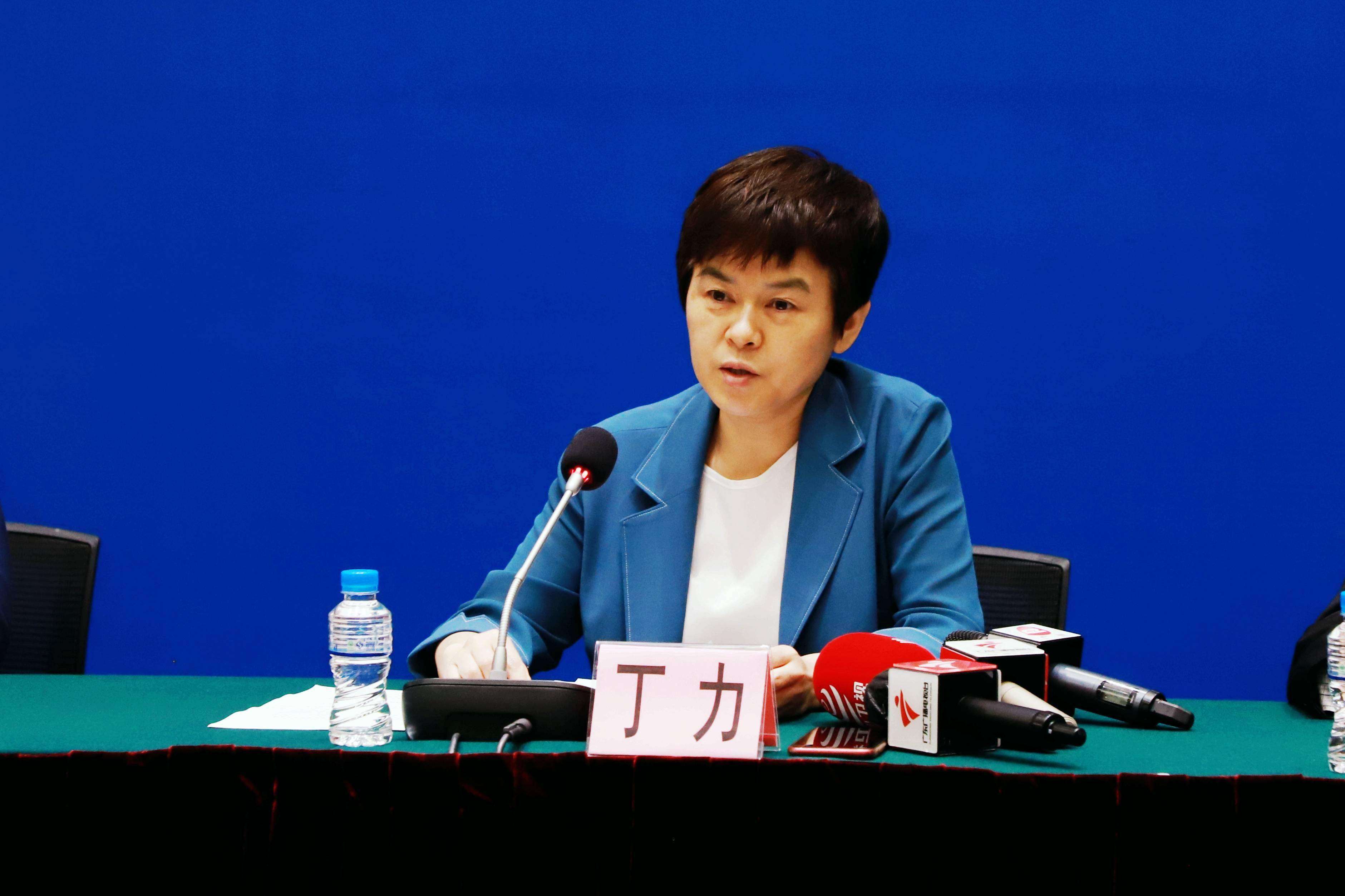 新闻发布会上,广州市市场监管局(知识产权局)党组成员,副局长丁力表示